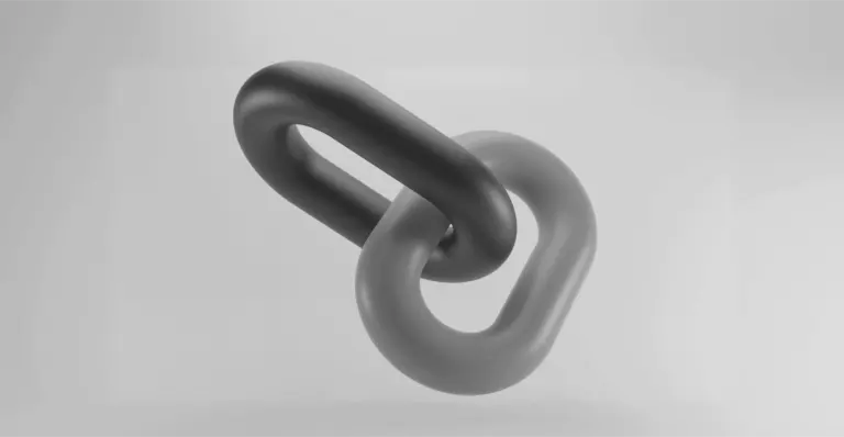 This image of two digital chain links illustrates our discussion topic: scams on Linktree and how to fight back.