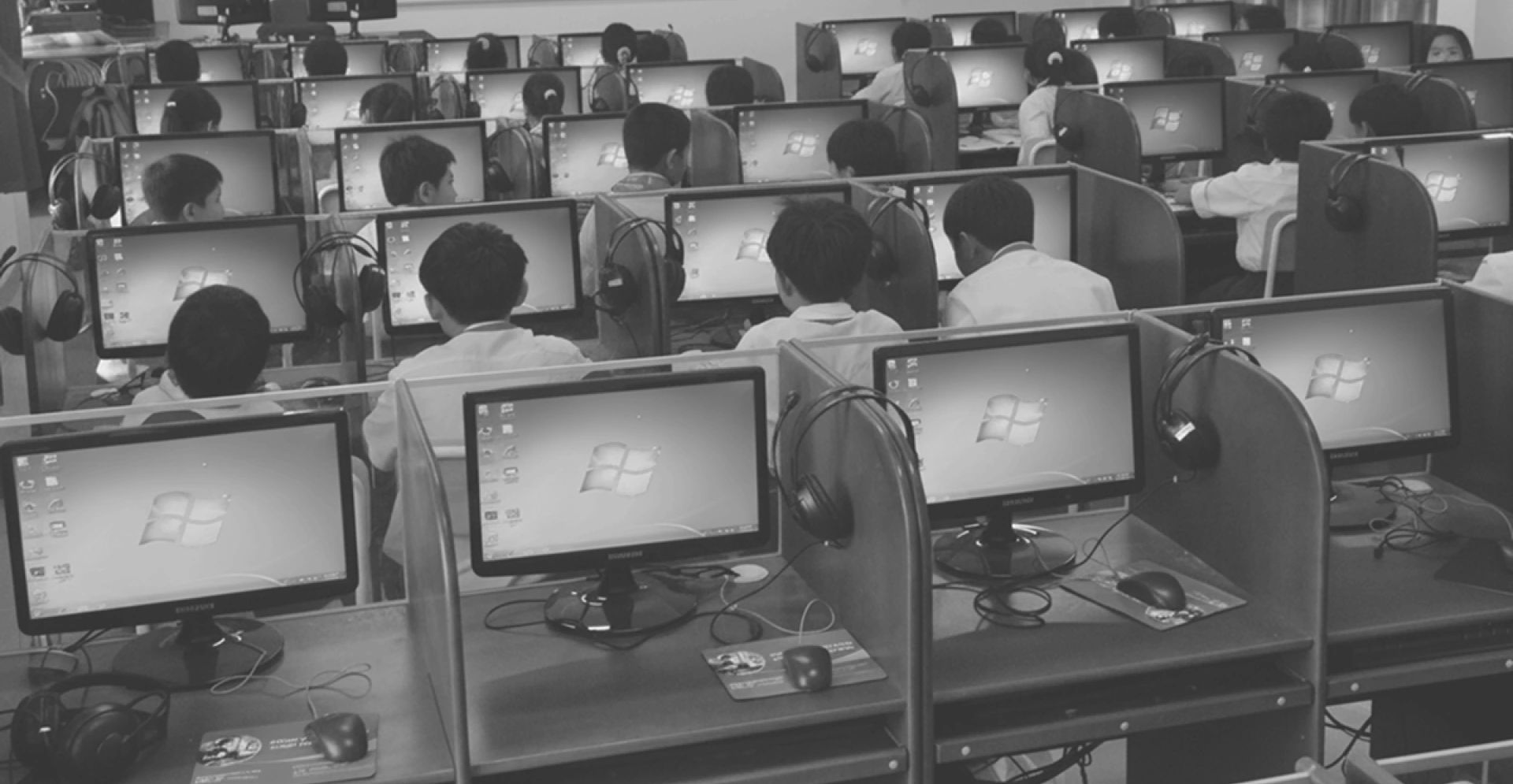 This image of a bank of computers illustrates our discussion topic: Polyglot phishing kits.